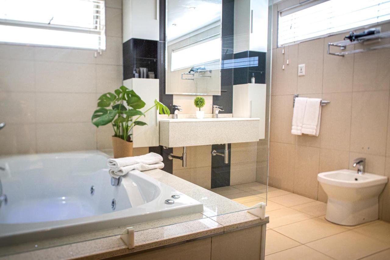 Villa San Giovanni Accommodation Претория Экстерьер фото