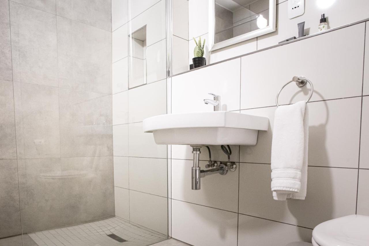 Villa San Giovanni Accommodation Претория Экстерьер фото