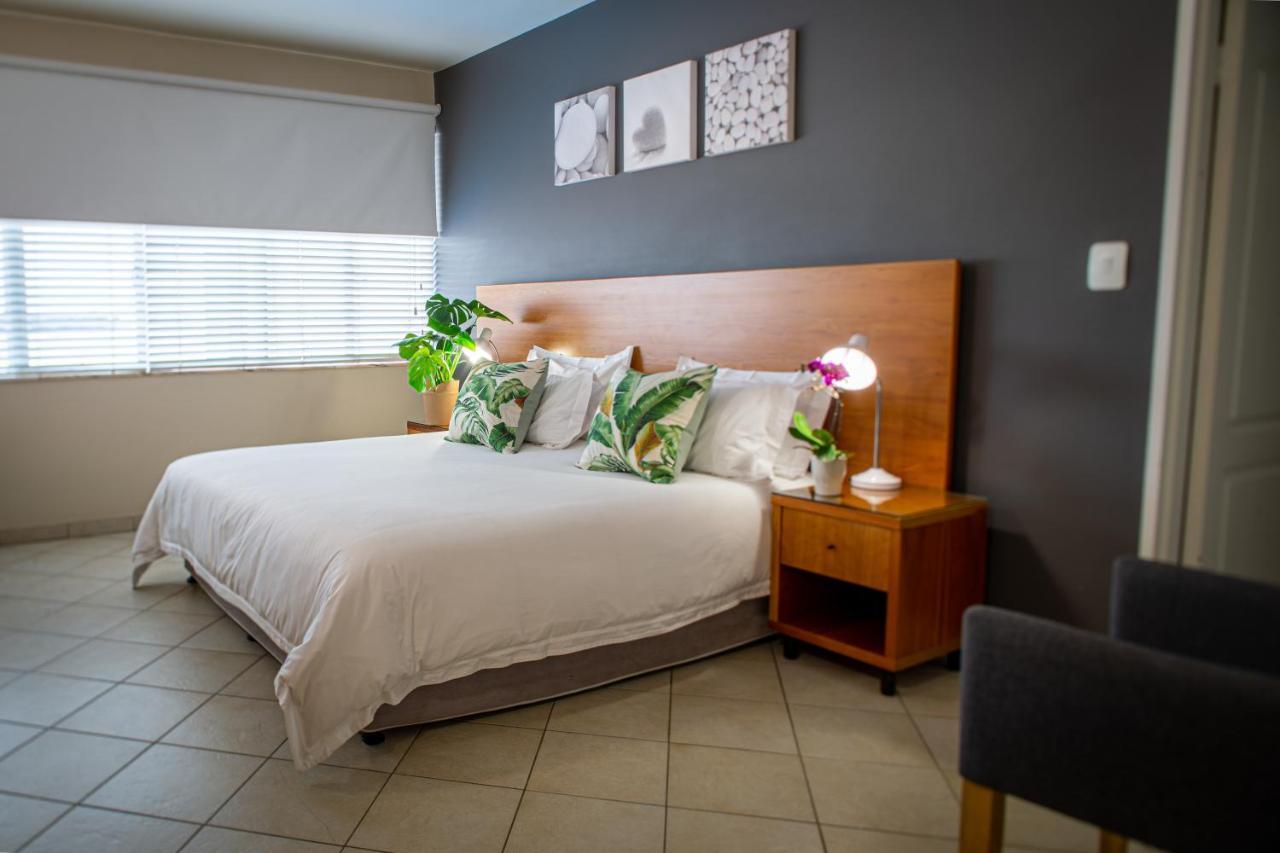 Villa San Giovanni Accommodation Претория Экстерьер фото